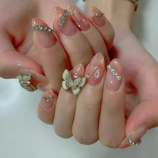 ネイル 畠山 ゆいのネイルデザイン