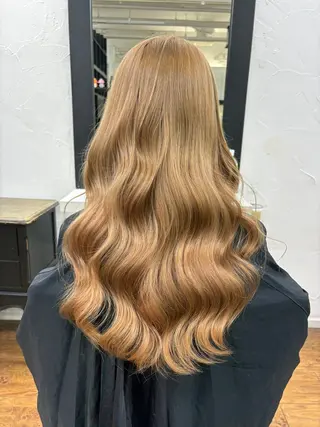 カラー 香野 優子のヘアスタイル