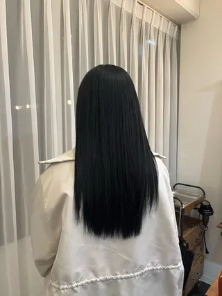 セミロング まな 🎀🤍のヘアスタイル