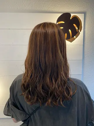 神塚 詩央里のヘアスタイル