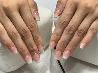 ネイル Nailsalonmarch大宮店所属・宮本 楓のネイルデザイン