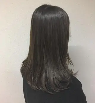 セミロング カラー 斉藤 貴也のヘアスタイル