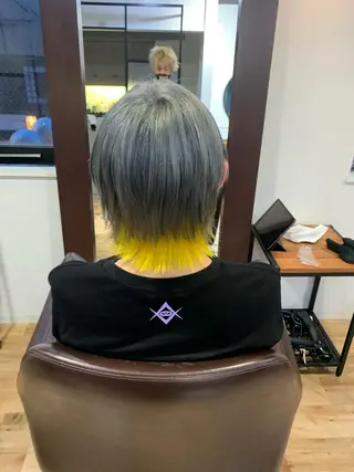 カラー メンズ ハイライト✨髪質改善 TAKAさんです😊のヘアスタイル