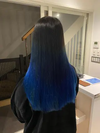 ロング 🌈評価No.1🌈 艶髪カラー❌エクステのヘアスタイル