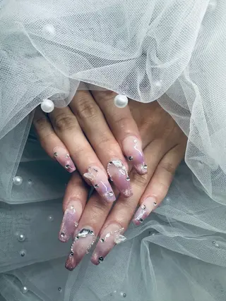 ネイル Moana所属・宮崎 美涼のネイルデザイン