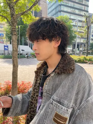 ショート パーマ メンズ 亀井隆汰/メンズ専門 パーマ特化美容師のヘアスタイル