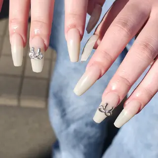 ネイル Fam_er. re07_nail のネイルデザイン