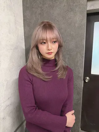 セミロング カラー ヘアアレンジ レイヤー/顔周り 韓国ヘア森田和貴のヘアスタイル