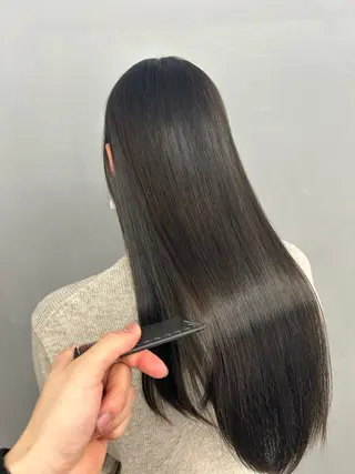 ロング 【🌈ボブ/縮毛矯正 /🌈】motoのヘアスタイル