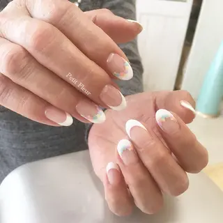 ネイル Petit Fleur所属・青柳 亜梨奈のマツエク・マツパデザイン