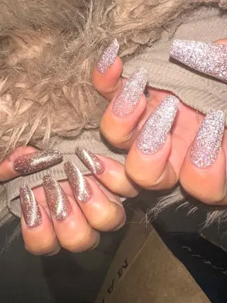 ネイル LongNails-Emma-所属・🌺 SAYAKA🌺のネイルデザイン
