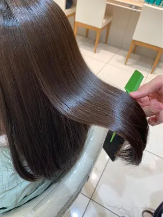 ロング 縮毛矯正、髪質改善／ 松田 龍之介のヘアスタイル