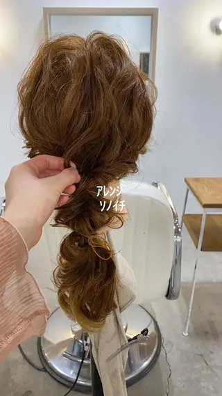 ロング ヘアアレンジ やまぐち もえかのヘアスタイル