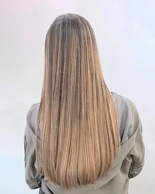 ロング カラー ヘアアレンジ 【公式】amble luxe池袋東口🩷のヘアスタイル