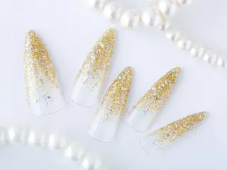 ネイル 💙🤍Tiary M🤍💙のネイルデザイン