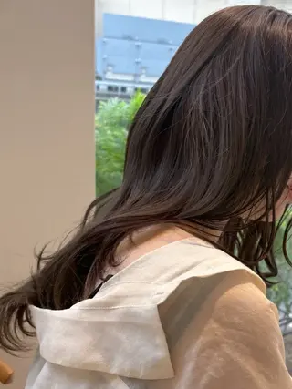 ロング 🍑透明感hair ・NENE🍑のヘアスタイル