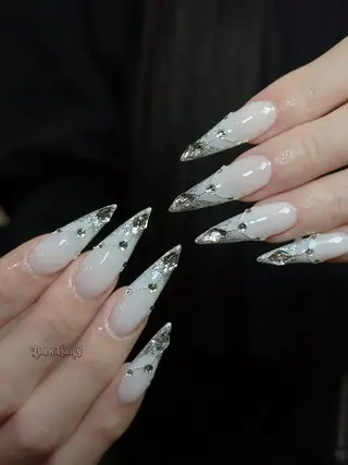 ネイル Dark honey スカルプ専門原宿店のネイルデザイン