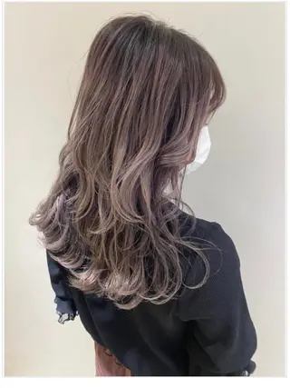ミディアム カラー カラーリスト菅澤 岳のヘアスタイル