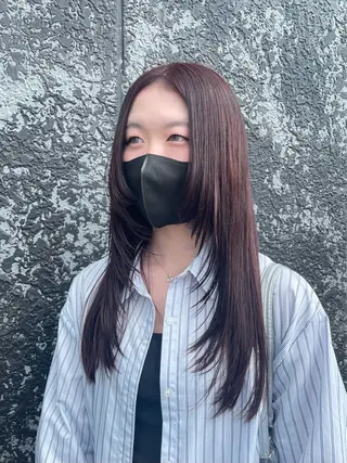 ロング カラー 手塚 由佳のヘアスタイル