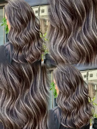 ロング カラー ONYX 表参道所属・表参道/ハイライト 髪質改善ストレートのヘアスタイル