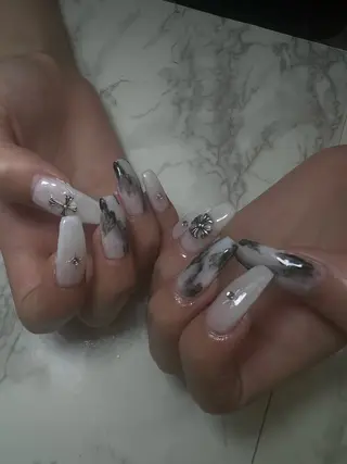 ネイル Garnet nailのネイルデザイン