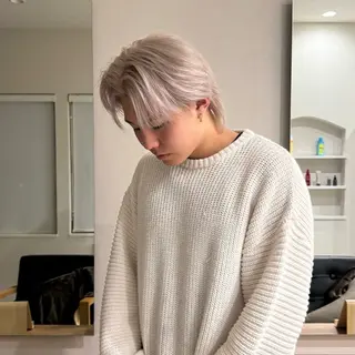 カラー メンズ kosuke 表参道のヘアスタイル