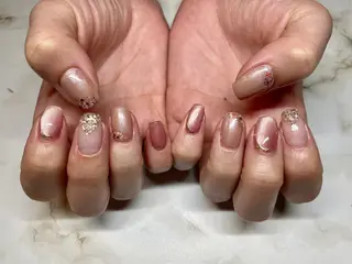 ネイル Beauty Salon ゆくい所属・入谷 玲生奈のネイルデザイン