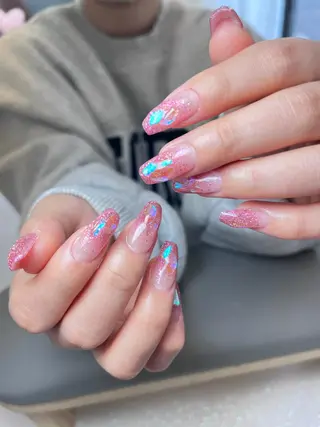 ネイル Flowerネイルサロン所属・. yukiのネイルデザイン