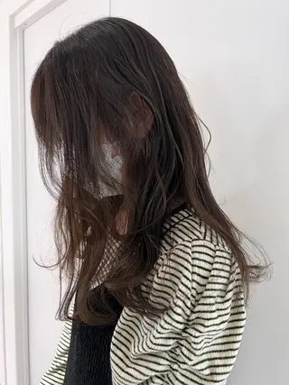 セミロング 垢抜けのプロ🪄 honoのヘアスタイル