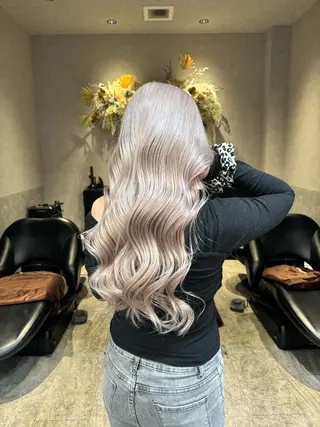 ロング 璃 音のヘアスタイル