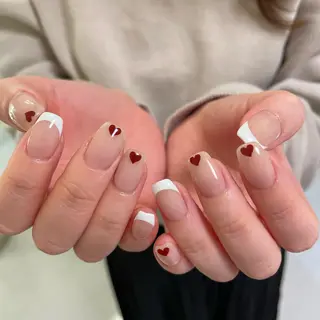 ネイル Ami 🦥のネイルデザイン