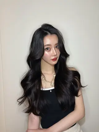 ロング カラー etora 渋谷所属・ワンホン×韓国/ 髪質改善/itaruのヘアスタイル