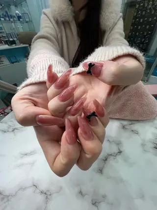 ネイル KUGO SALON所属・KUGO SALONのネイルデザイン