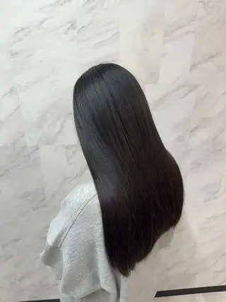 ロング 豊崎 織伽のヘアスタイル