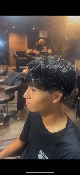 パーマ メンズ Litbyfifth 前里花鈴のヘアスタイル