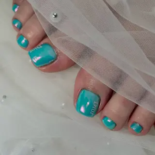 ネイル NEO Beauty Salon所属・𝐍𝐄𝐎 𝐉𝐔𝐑𝐈のネイルデザイン