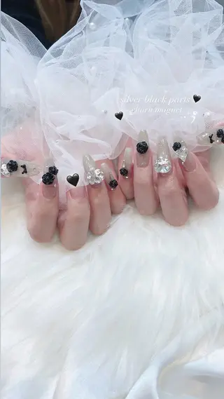 ネイル classic 新横浜所属・山田 暉のネイルデザイン