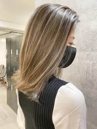 ショート カラー ヘアアレンジ ネイル マツエク・マツパ 井上 一平のヘアスタイル