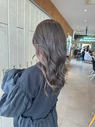 ロング カラー hair S.coeur emu所属・黒木 日那のヘアスタイル