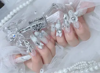 ネイル ハヤシ ミカのネイルデザイン