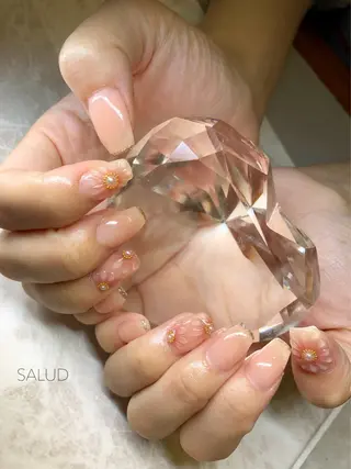 ネイル Nail Salon SALUDのネイルデザイン