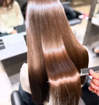 ロング _WHITE鳳店所属・_WHITE /藤田唯生のヘアスタイル