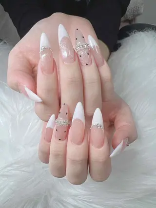 ネイル Lee Nailsのネイルデザイン