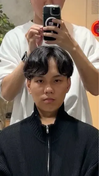 パーマ 会社で浮かない ビジネスヘア/心斎橋のヘアスタイル