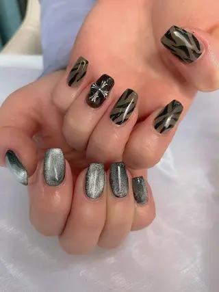 ネイル ヤマダ サクラのヘアスタイル