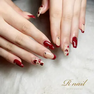 ネイル R nailのネイルデザイン