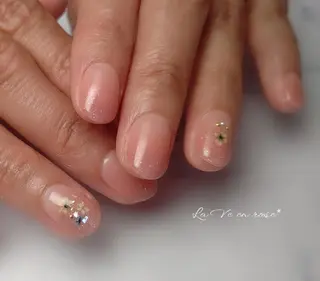 ネイル ラヴィアン ローズのネイルデザイン