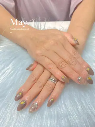 カラー INF ネイルサロンのネイルデザイン