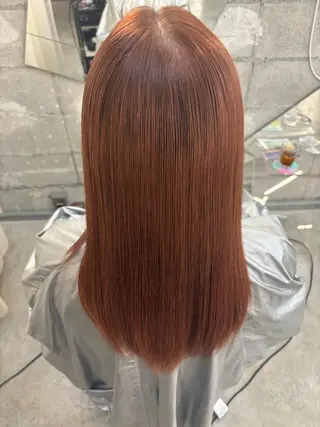 カラー HACO+ /MOE モエのヘアスタイル