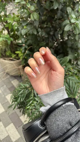 ネイル 酒匂 彩佳のネイルデザイン